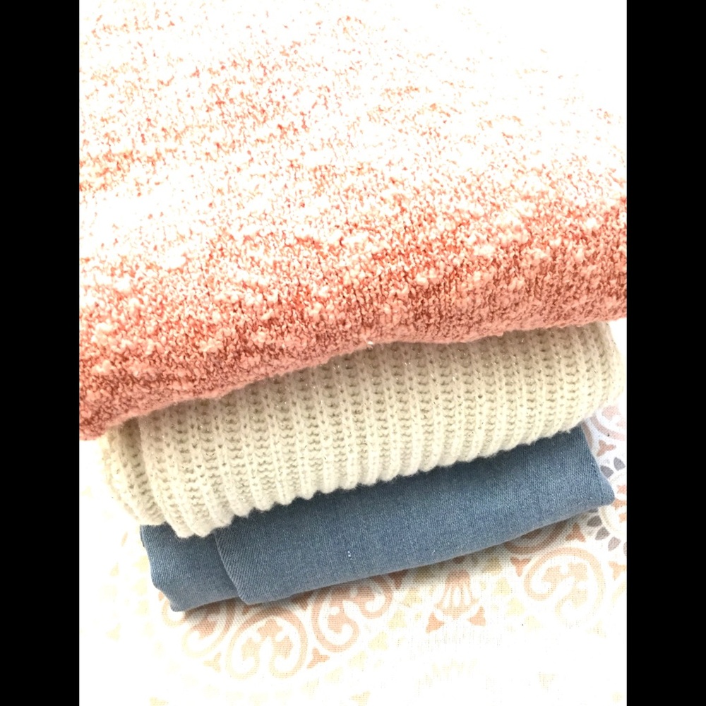 Lot Of 3 Items 2 Sweaters XL & 1 Jean